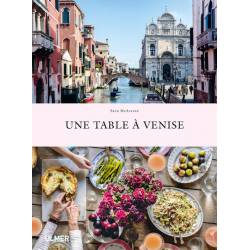 Une Table A Venise