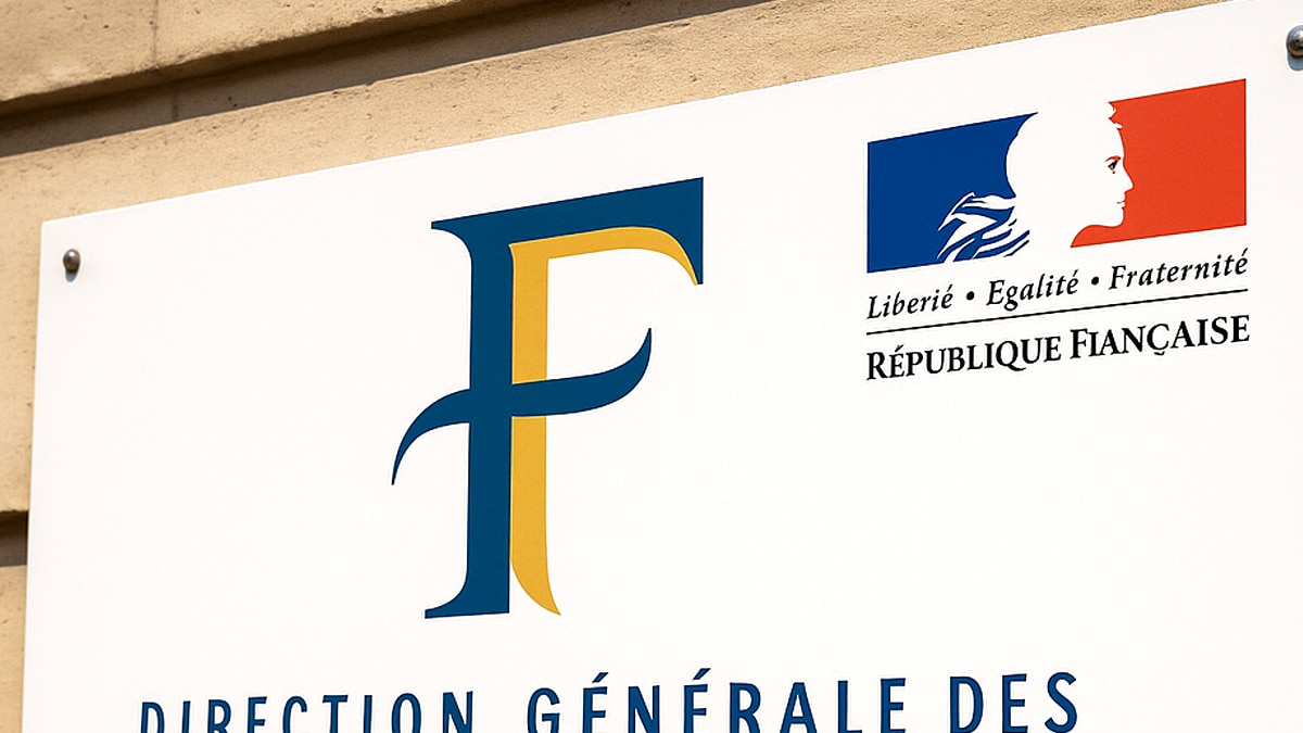 Impôts 2025 : les retraités modestes oublient la case 7UF et paient 412 € d’impôts en trop