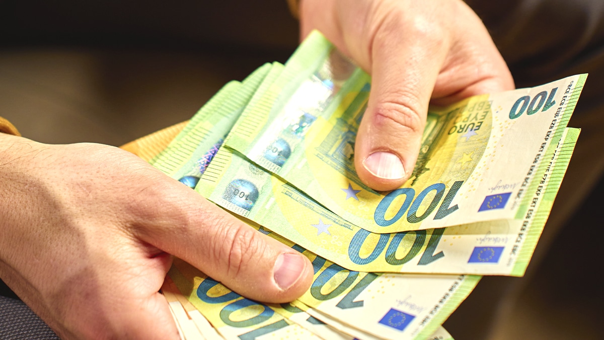 “On m’avait dit que c’était automatique” : cet agent d’entretien perd 380 € par mois pour avoir ignoré ce document obligatoire