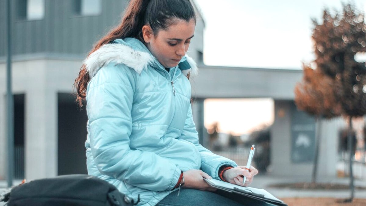 Les jeunes de moins de 25 ans doivent désormais prouver leurs recherches d’emploi hebdomadaires