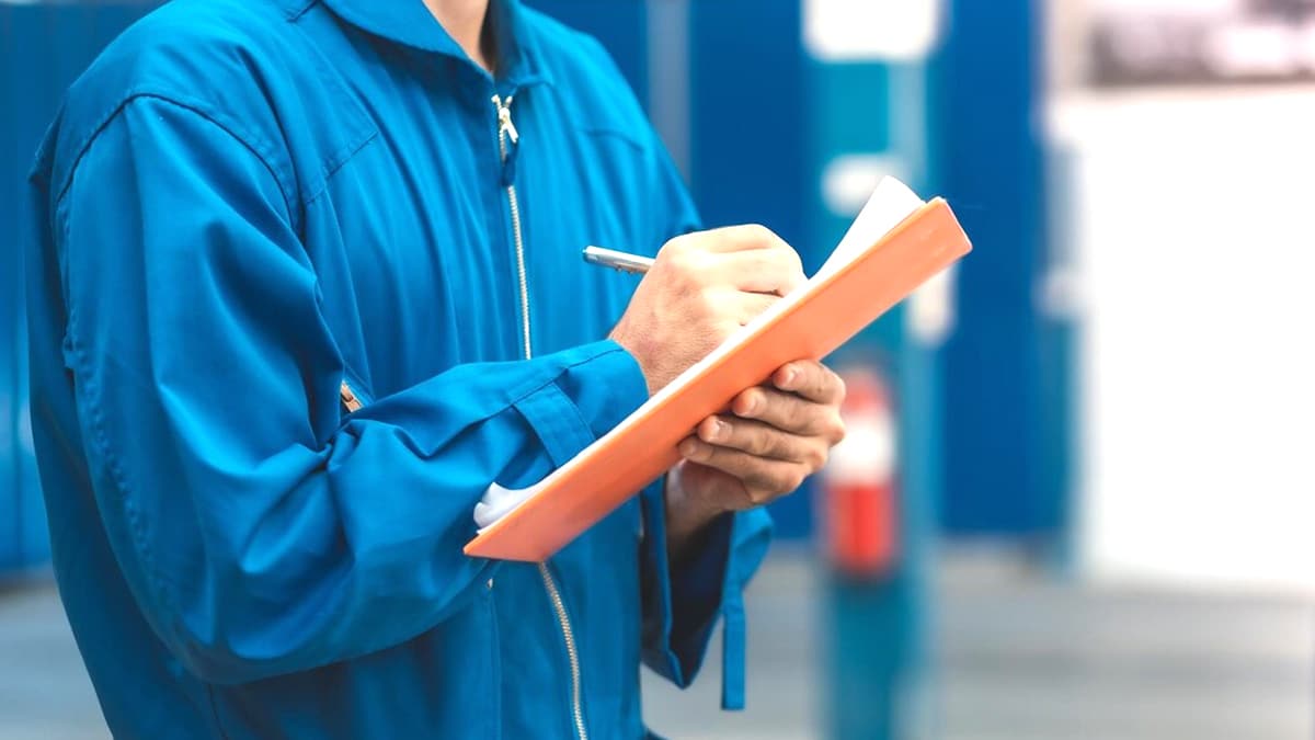 7 véhicules sur 10 échouent au nouveau contrôle technique à cause de ce défaut de lumière