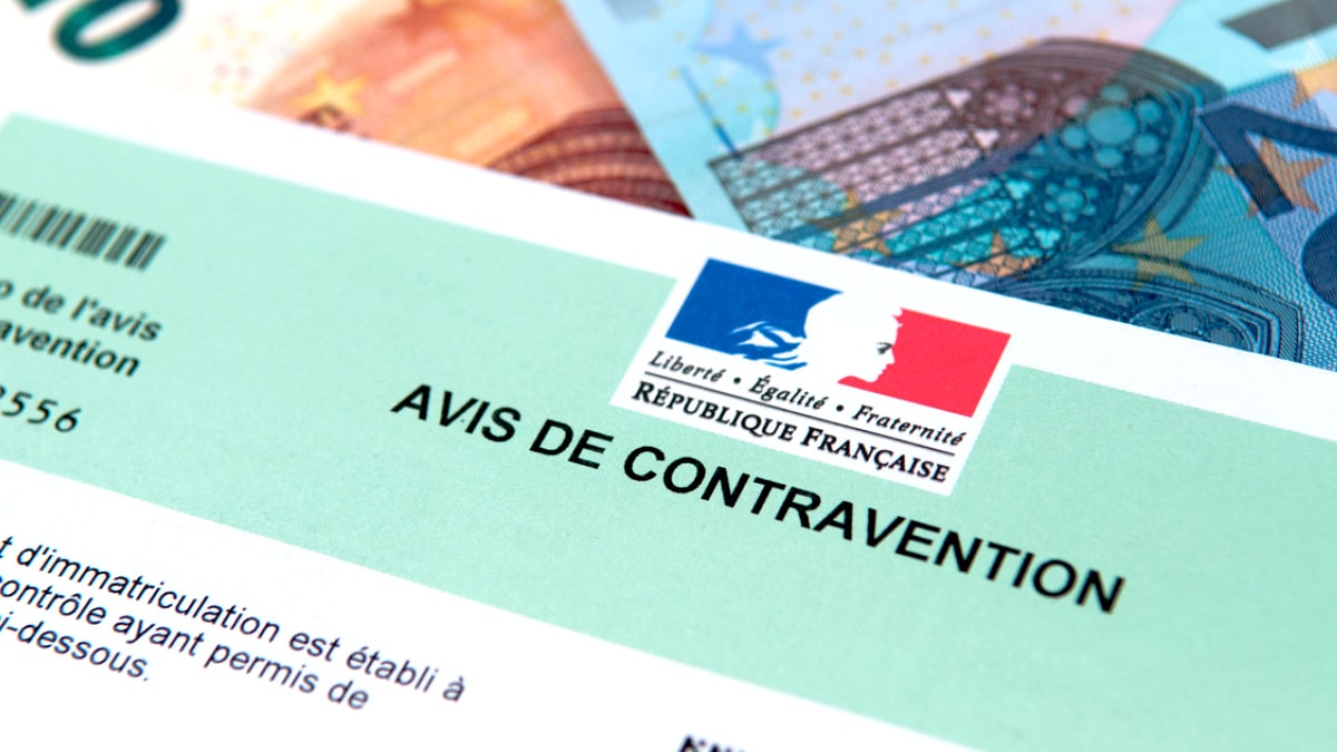 Une amende de 750 € pour avoir laissé le moteur tourner à l’arrêt plus de 2 minutes dans ces communes