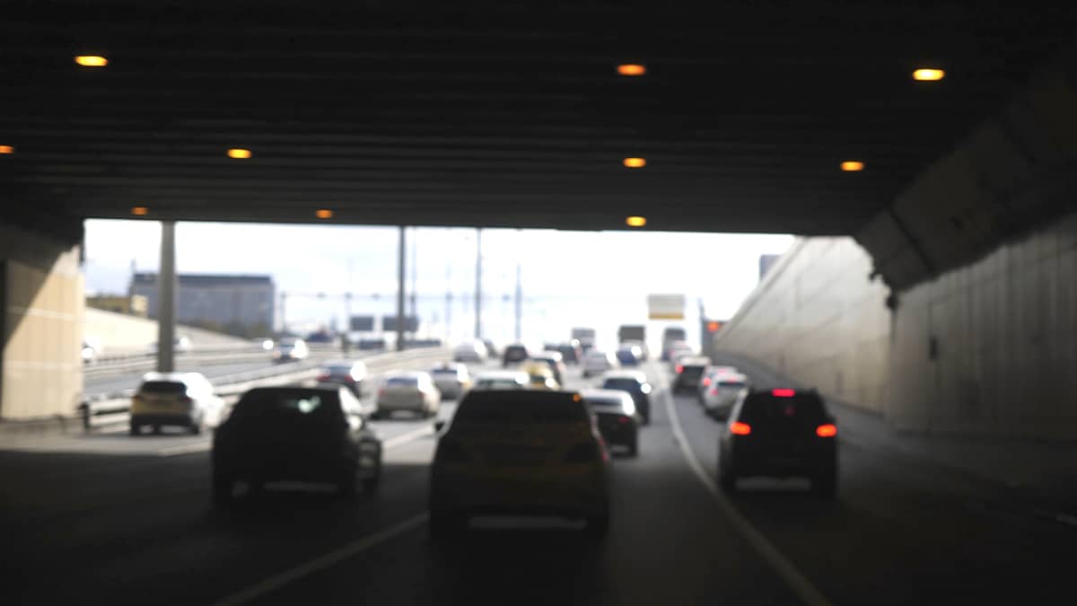 7 automobilistes sur 10 ne savent pas que le non-usage des phares en tunnel est toujours verbalisé