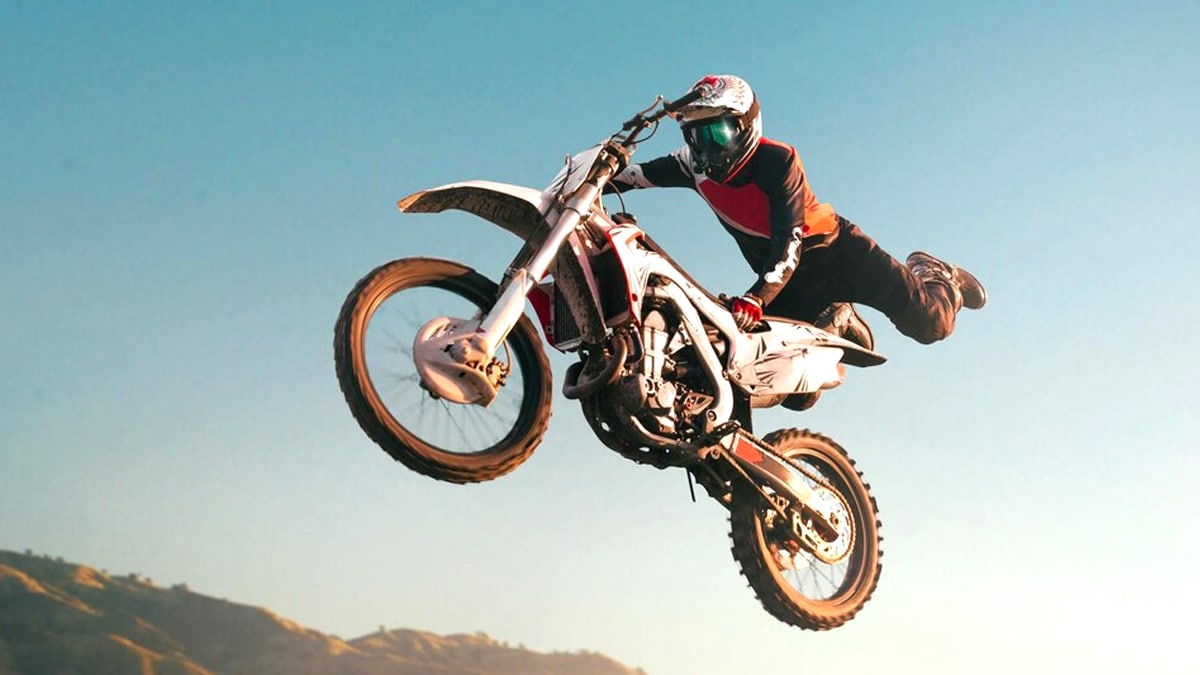 7 parcours “enduro” testés seront désormais interdits aux vélos sans fourche suspendue
