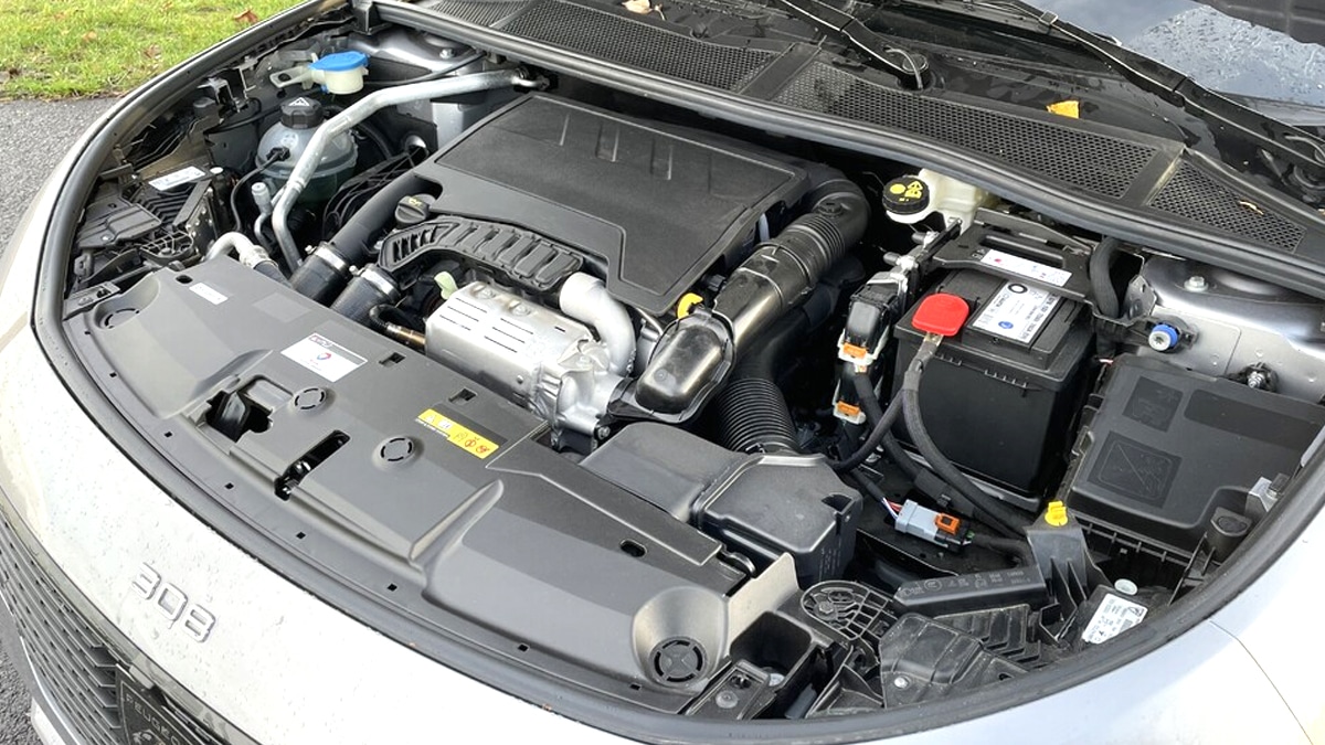 Moteurs PureTech : voici tous les modèles qui peuvent encore rouler en toute fiabilité en France malgré les rappels, selon les retours d’experts du secteur auto