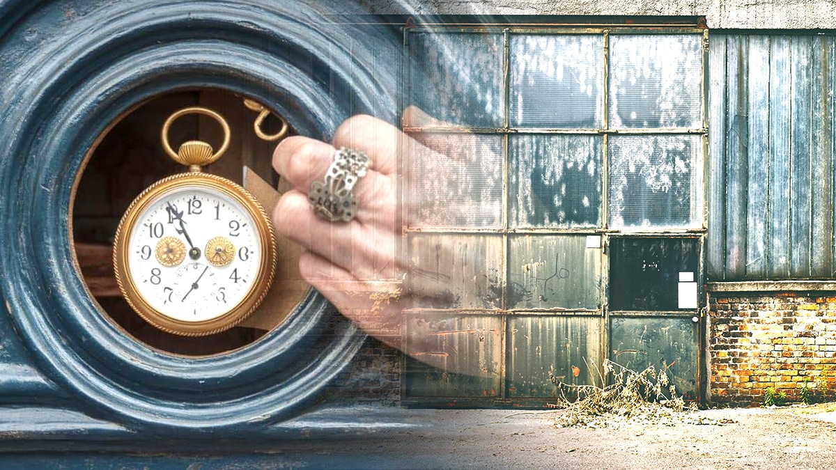 “On n’avait jamais ouvert cette pièce” dit la sœur après avoir forcé la porte d’un atelier contenant des horloges miniatures artisanales