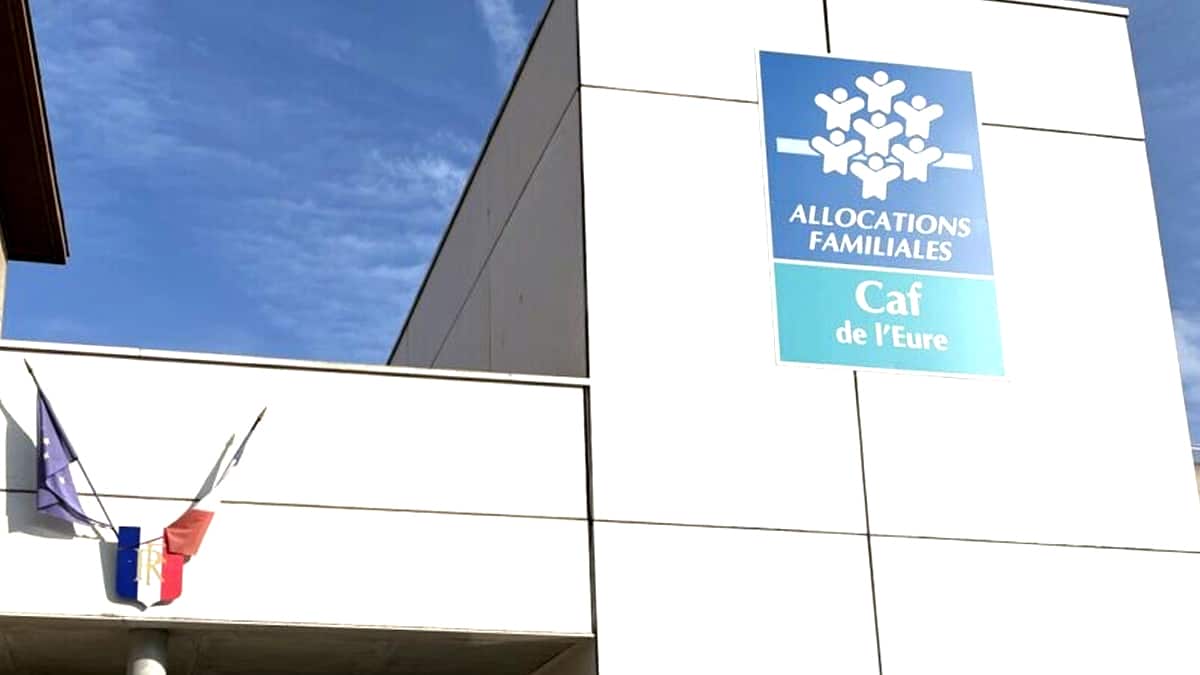 CAF : “j’ai reçu une mise en demeure alors qu’ils m’ont versé 2 fois la même prime” explique une mère en garde alternée victime d’une erreur de versement