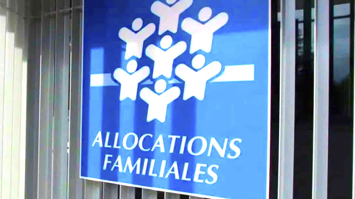 CAF : “ils ont cru que mon fils de 17 ans avait quitté le foyer” souffle cette mère à qui l’allocation logement a été supprimée à tort sans préavis