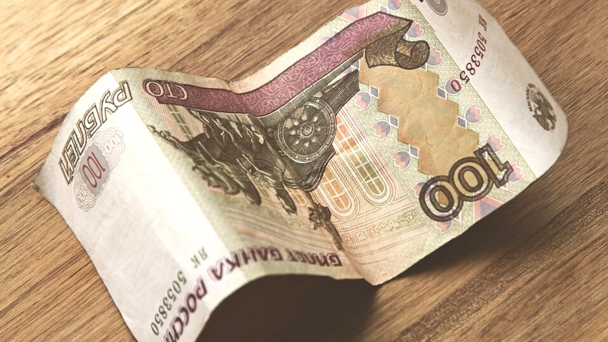 “Ils ne nous ont rien laissé” raconte la fille du défunt après la saisie intégrale d’un stock de billets anciens jugés sans valeur mais interdits de réutilisation depuis 2012