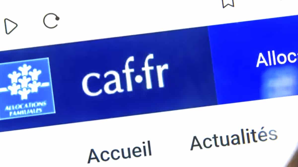 CAF : “ils m’ont dit que j’avais trop touché… puis ils ont versé encore plus” déplore cette mère célibataire désormais sommée de rembourser 942 € malgré des signalements répétés