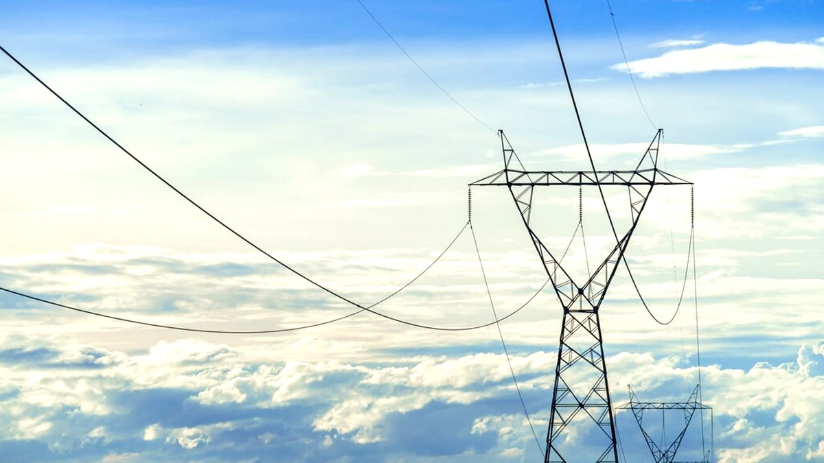 “Il disait que l’électricité viendrait du ciel” raconte son frère après avoir mis la main sur un dispositif de récupération d’énergie atmosphérique bricolé en 1971