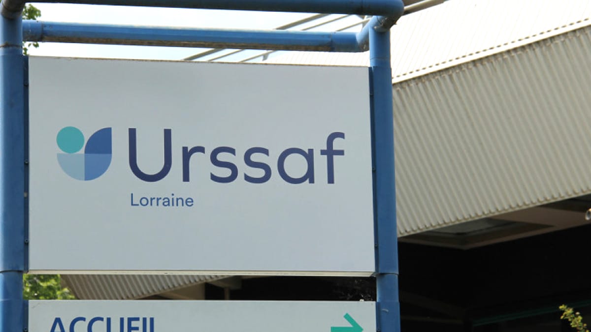 “Je pensais avoir droit à la prime d’activité” raconte ce serveur après avoir découvert qu’une erreur de l’URSSAF l’excluait du dispositif depuis janvier