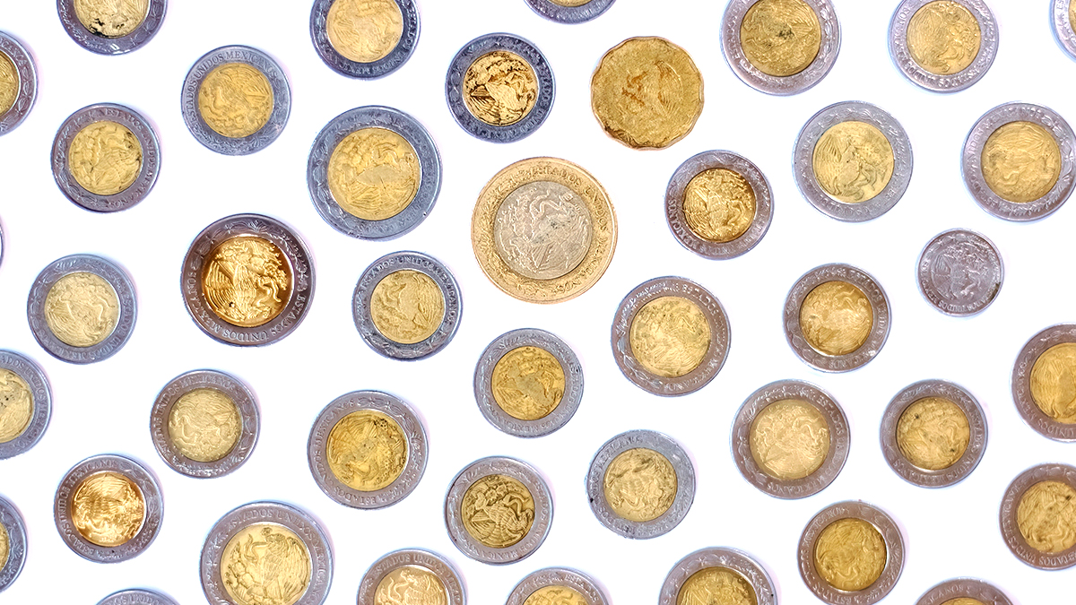 Une pièce de monnaie perdue est retrouvée après cinquante ans sous le sol d’une maison