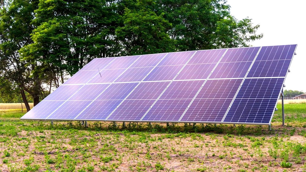 “Je pensais que je pouvais mettre des panneaux solaires au sol” témoigne ce propriétaire qui n’avait pas anticipé le refus en zone agricole
