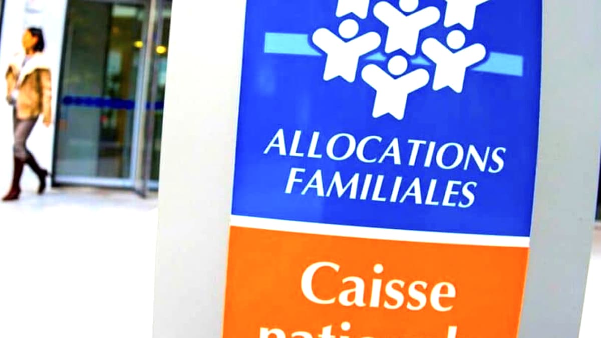 “Je croyais que mon fils y avait droit” confie ce père après un refus d’APL lié à une situation de résidence non conforme