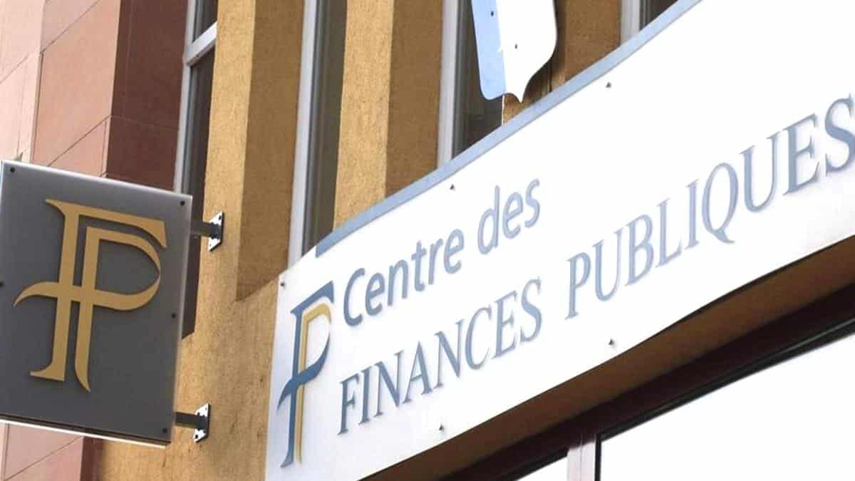 “Ils oublient cette case tous les ans” : selon un ancien de Bercy, cocher la case 8RA permet pourtant de réduire de moitié l’impôt dû pour les services à domicile, mais elle reste méconnue de la plupart des contribuables