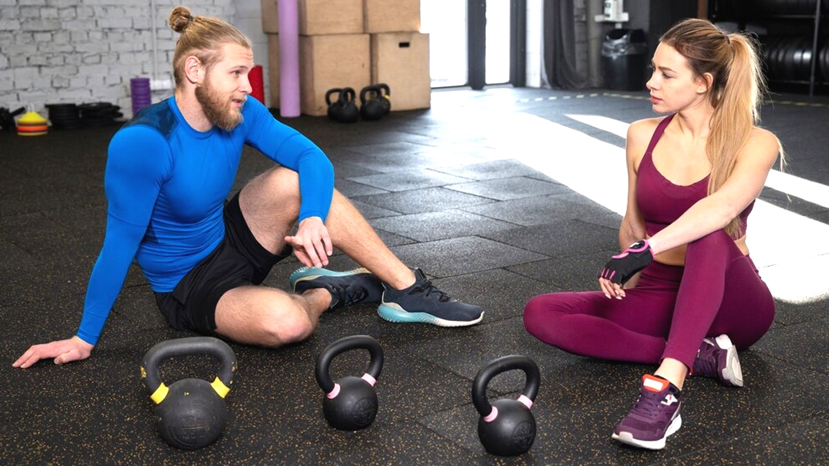 Ce coach de salle Basic-Fit dévoile les 2 exercices les plus efficaces pour les débutants