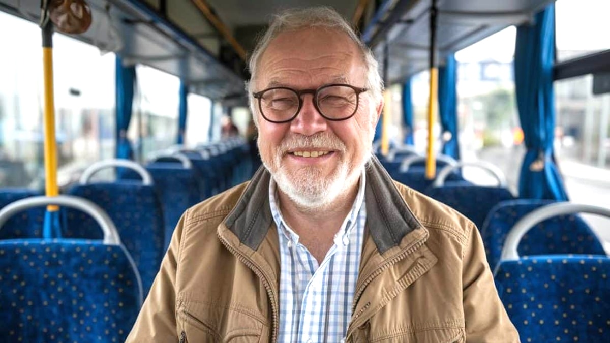 “J’ai cotisé pendant 42 ans” : ce chauffeur de bus découvre une retraite jugée “indécente” par ses proches