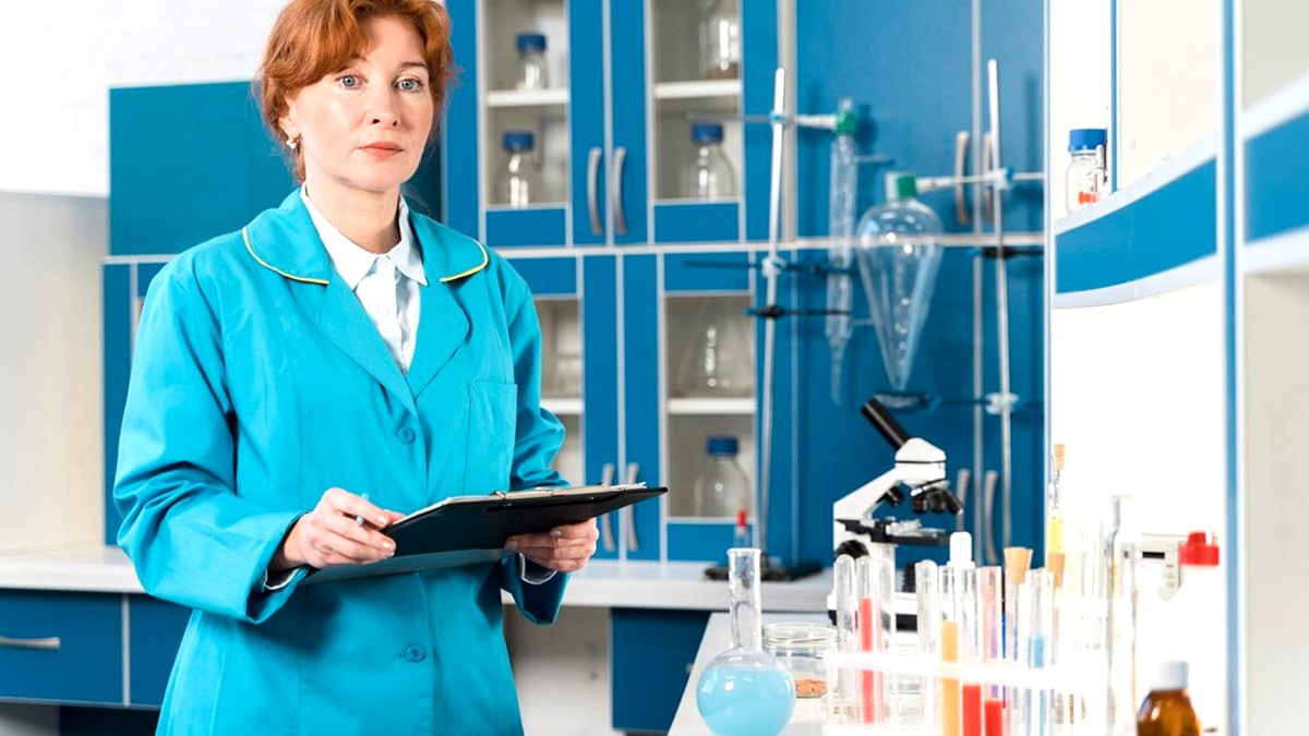 J’étais technicienne de laboratoire, payée 2 400 € net, et ma retraite est loin de ce que j’imaginais