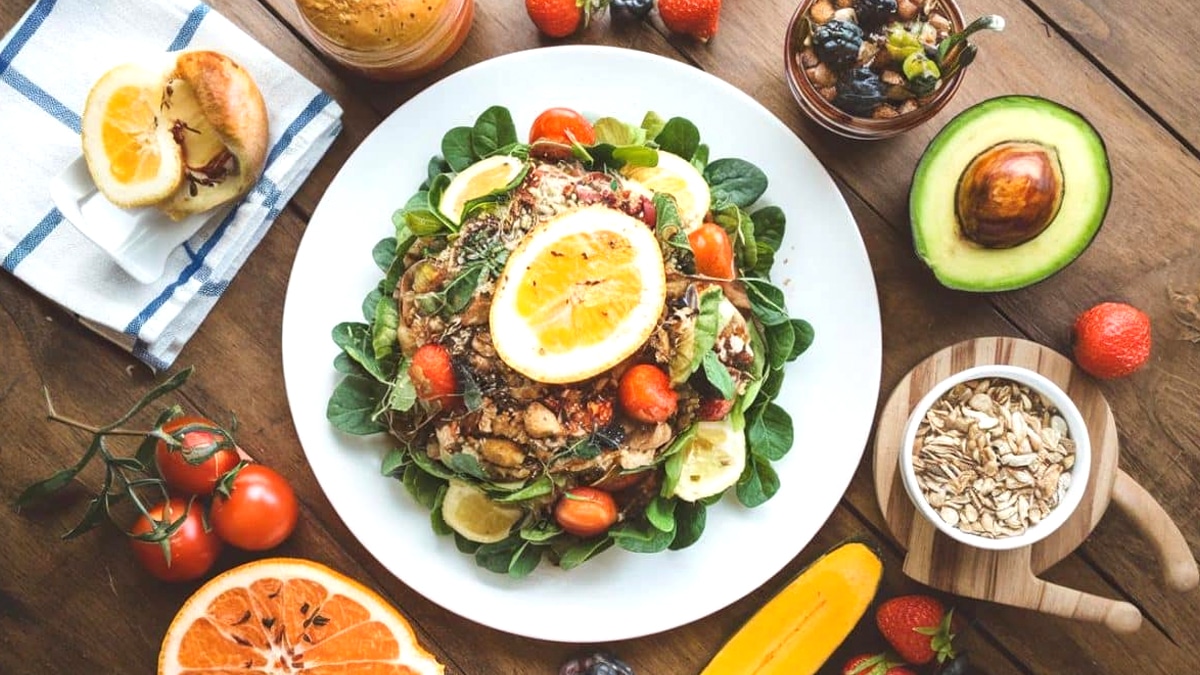 À 50 ans, ma transformation incroyable grâce à 5 aliments simples que j’intègre quotidiennement