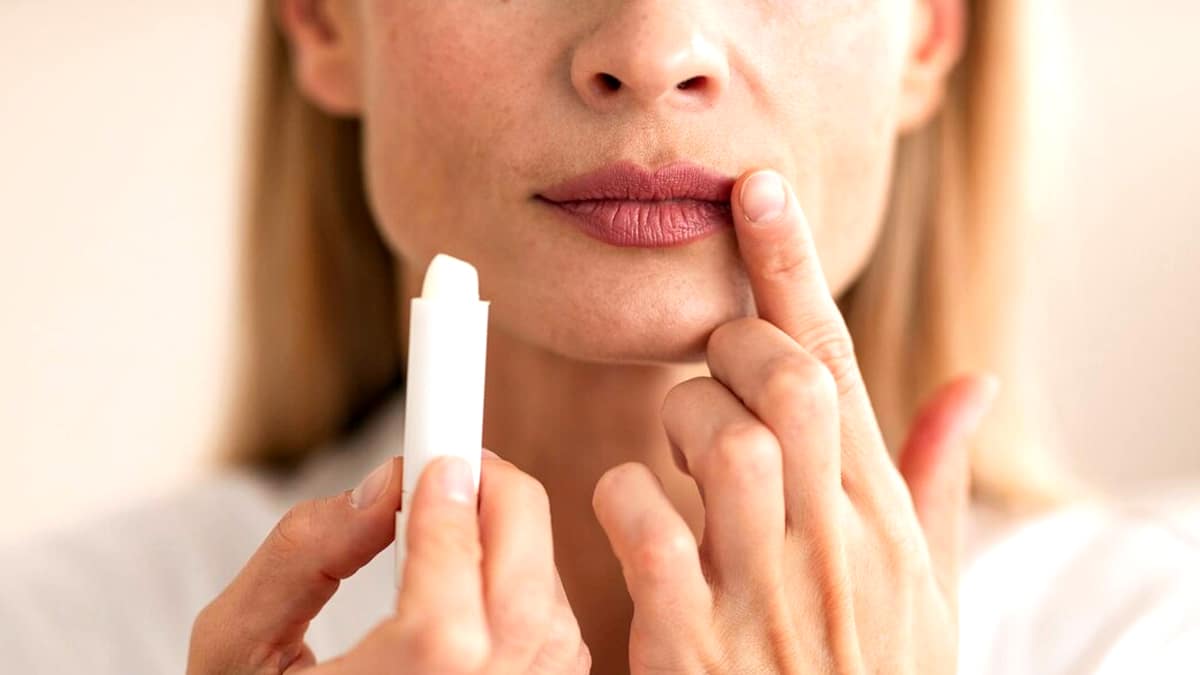 “J’ai appliqué ce stick sur mes lèvres” : c’était un anti-verrues et j’ai eu des cloques “Je pensais que c’était un baume à la menthe”