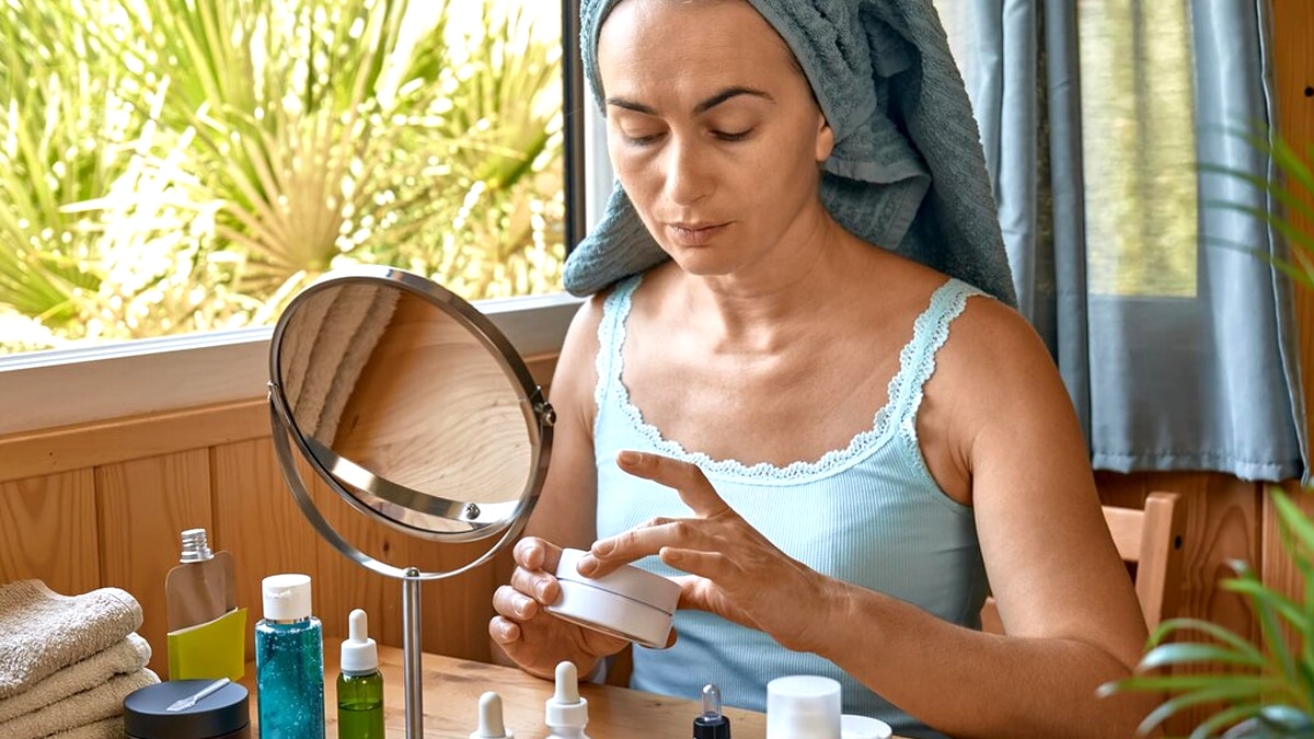 “J’ai utilisé ce produit pour nettoyer mon visage” : c’était du gel pour toilettes et j’ai eu la peau brûlée “Je voulais juste faire un gommage rapide”