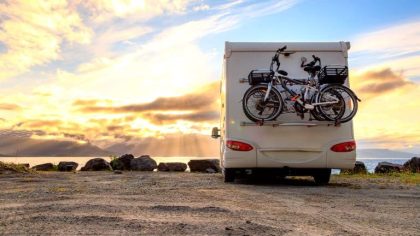 “Ils ont pesé tout le véhicule avec nos enfants dedans” : les contrôles de surcharge sur camping-cars sont renforcés dès juillet 2025
