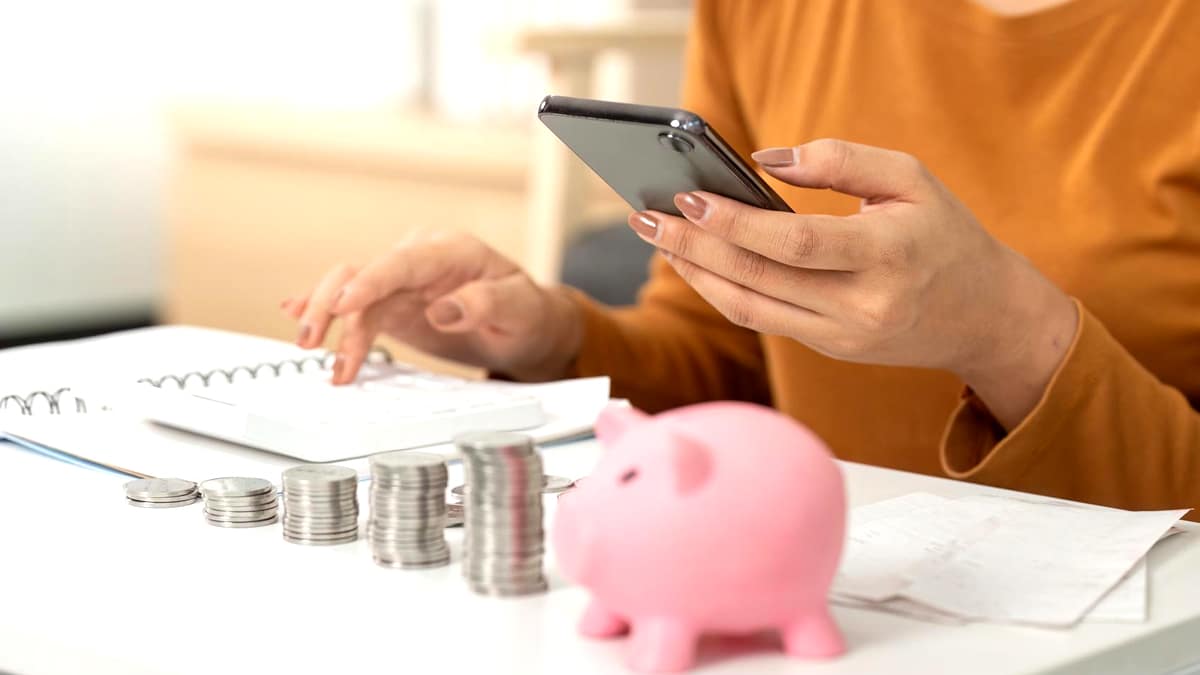 Ceux qui ont plus de 10 000 euros sur un livret non réglementé verront leurs intérêts fondre avec l’inflation “je perds de l’argent chaque année sans le savoir”