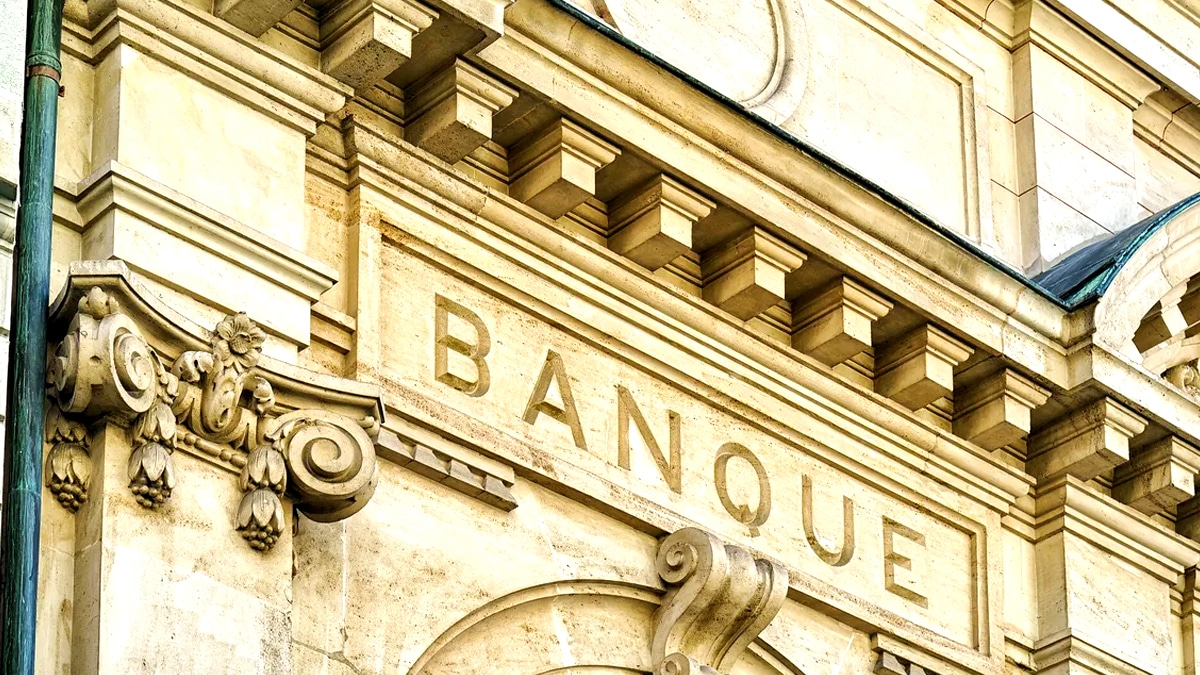 La fusion de deux établissements bancaires va entraîner la modification de milliers de numéros IBAN “je dois prévenir tous mes créanciers”