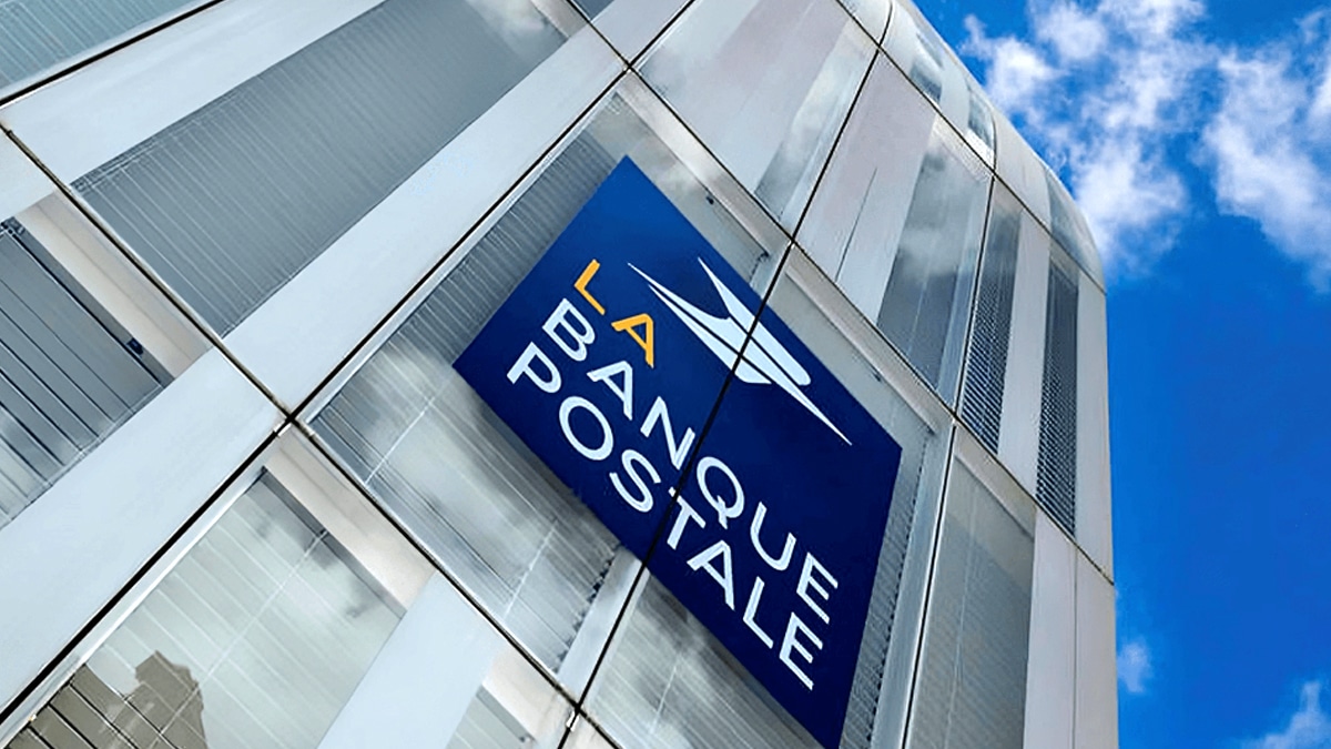 “Trop de litiges non récupérables” reconnaît la Banque Postale qui appelle désormais ses clients à la plus grande prudence face aux virements instantanés selon une alerte discrète diffusée ce mois-ci