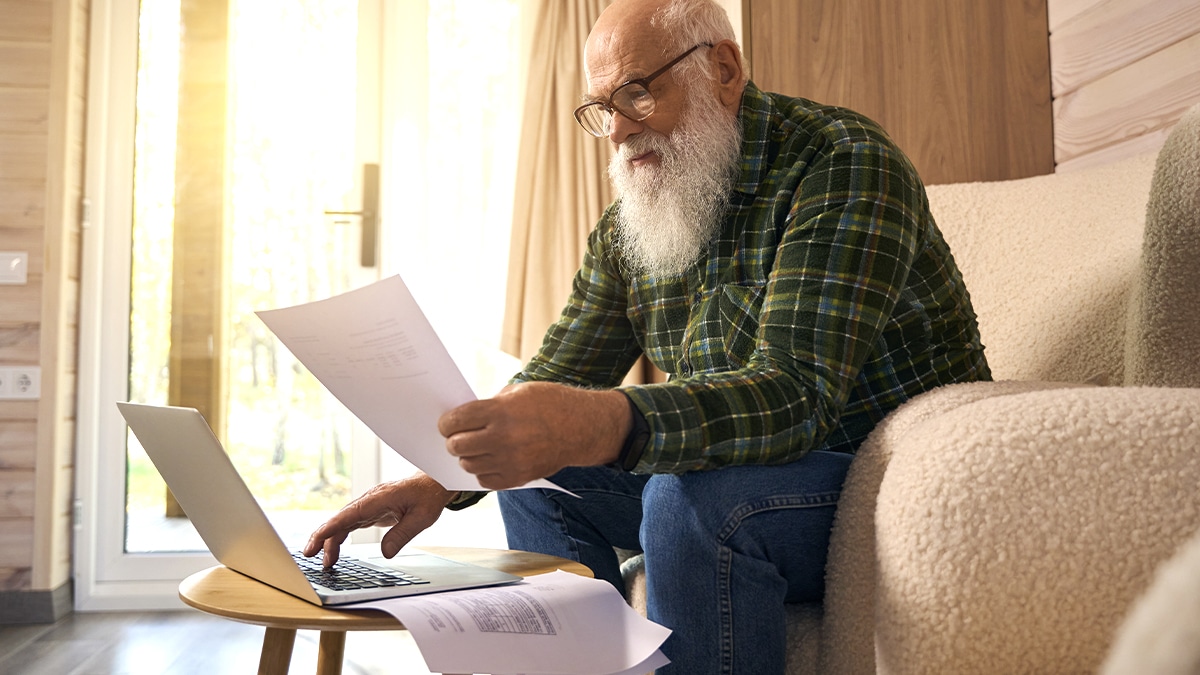 “Ce n’est pas une erreur mais une stratégie” un expert accuse l’État d’avoir figé les taux d’intérêt malgré les alertes économiques