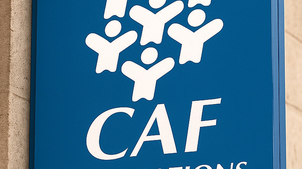 Une alerte bancaire avertira désormais la CAF pour tout dépôt supérieur à 1500 euros et pourra entraîner une suspension d’aides “j’ai reçu ma prime et mes aides ont sauté sans explication”