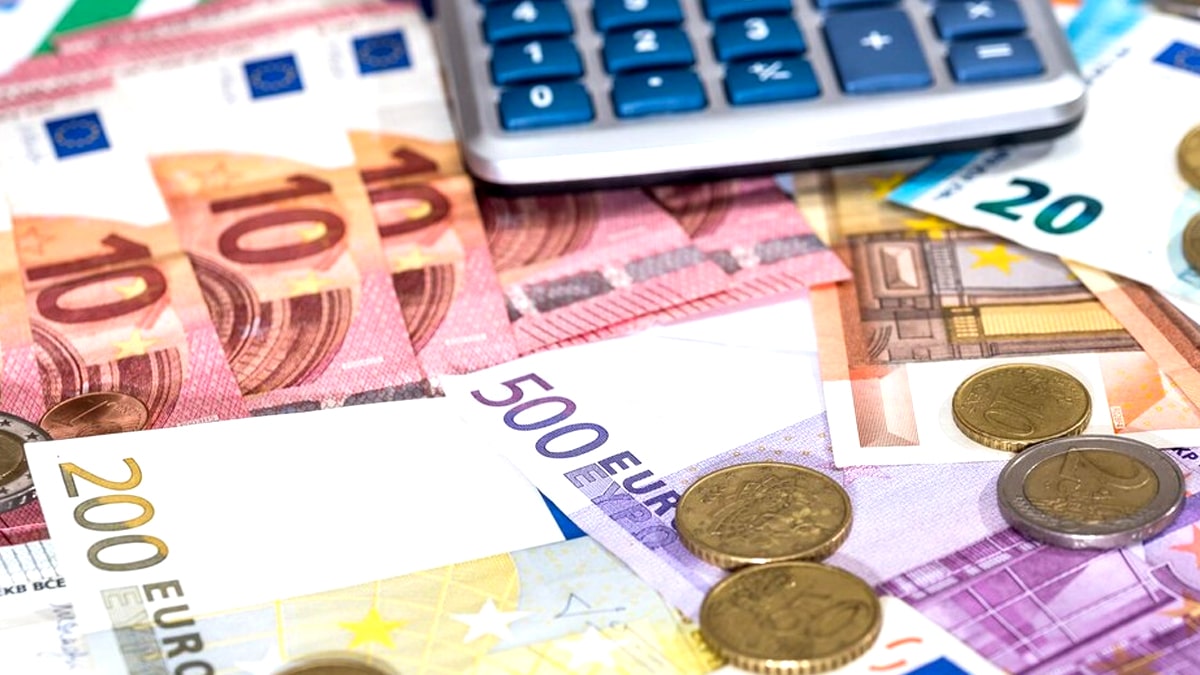 “Une prime annuelle en voie de disparition” les régimes complémentaires d’entreprise fusionnés suppriment les bonus fidélité dès cette année