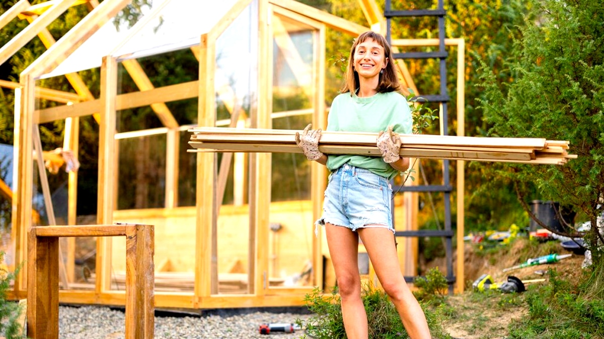 La pose d’un abri de jardin sans déclaration préalable entraîne une amende de 1 200 € “le contrôle a eu lieu en l’absence du propriétaire”