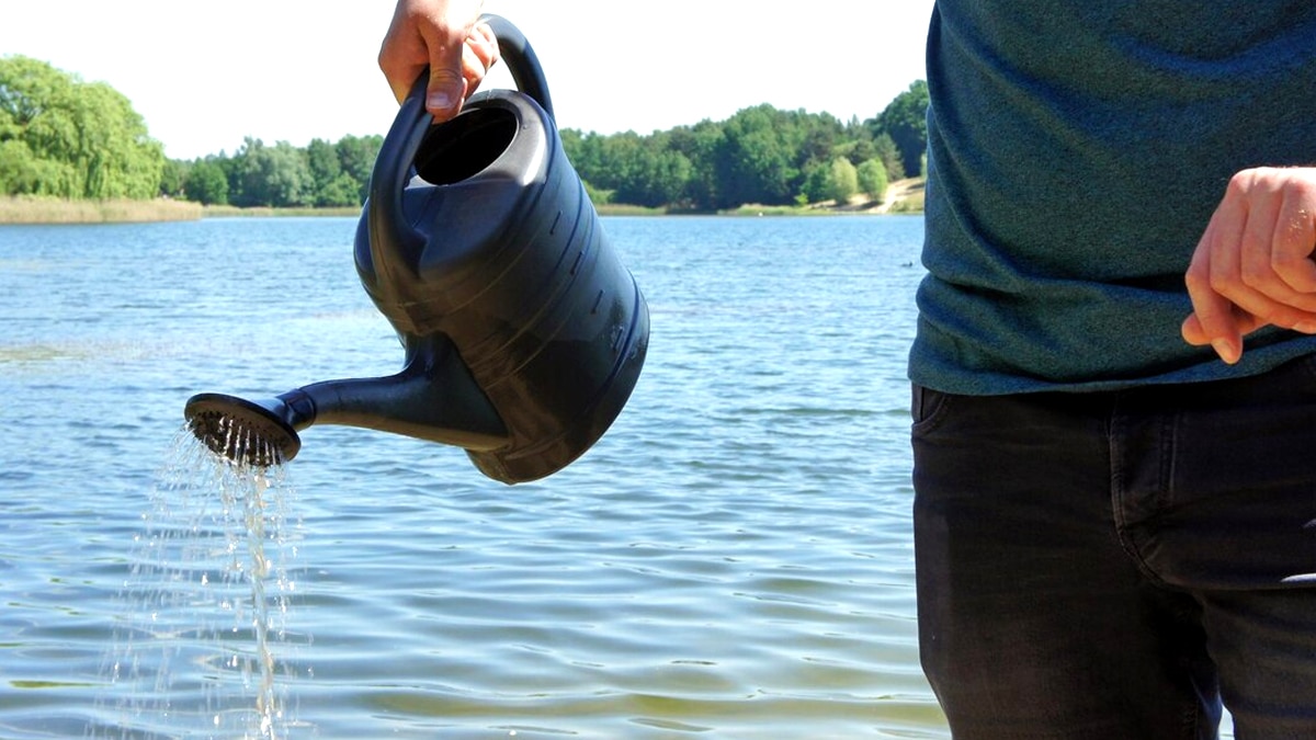 Ceux qui utilisent de l’eau de rivière pour arroser leur jardin sont maintenant contrôlés “même une pompe artisanale peut être verbalisée”
