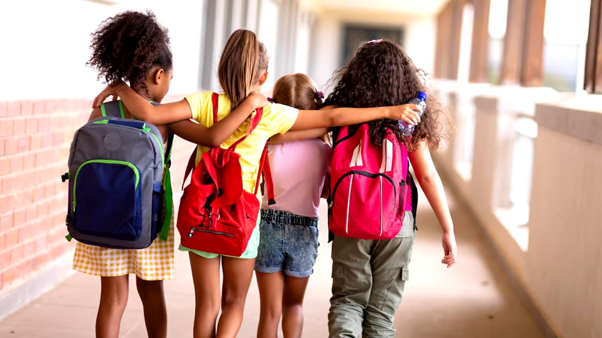 Des milliers de familles oubliées ? Une anomalie informatique a retardé la rentrée scolaire 2025 dans plusieurs régions selon une fuite interne