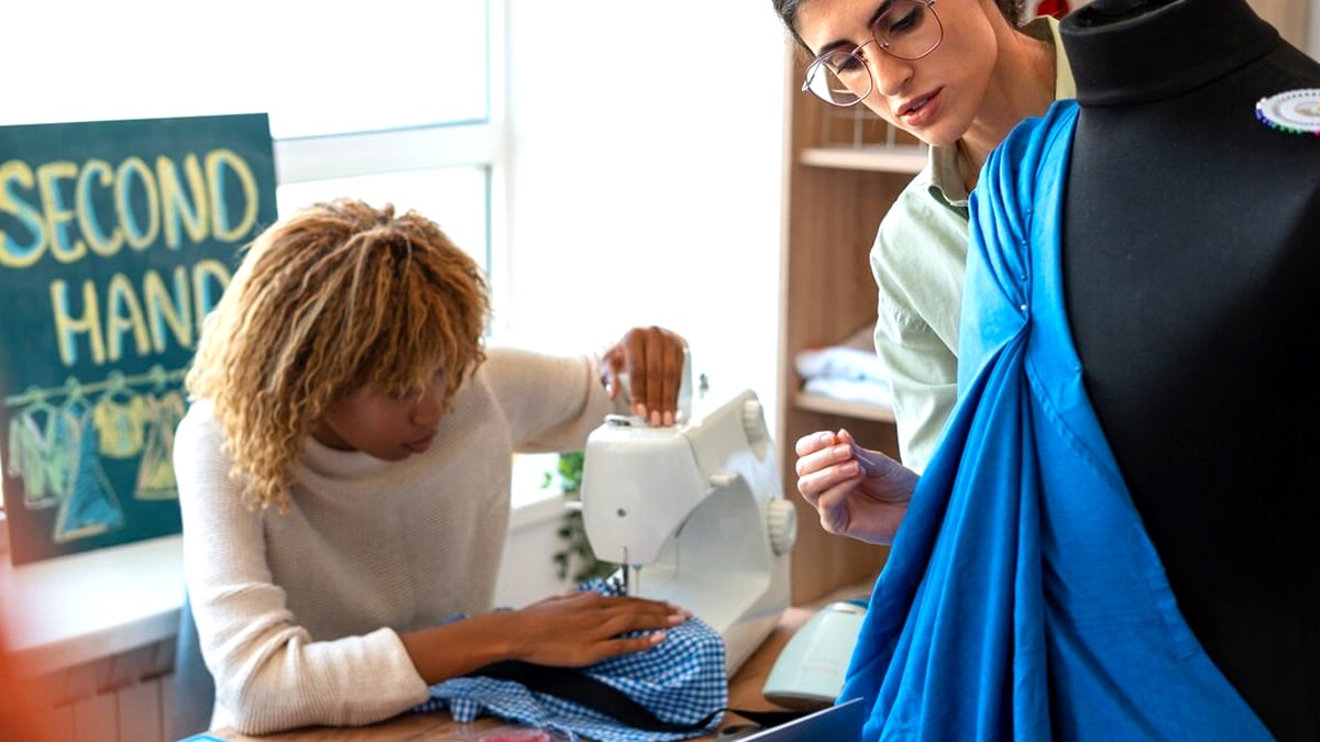 Ma fiche de paie réelle comme couturière indépendante en 2025 “je me verse 1?180?€ après charges, en travaillant 6 jours sur 7”