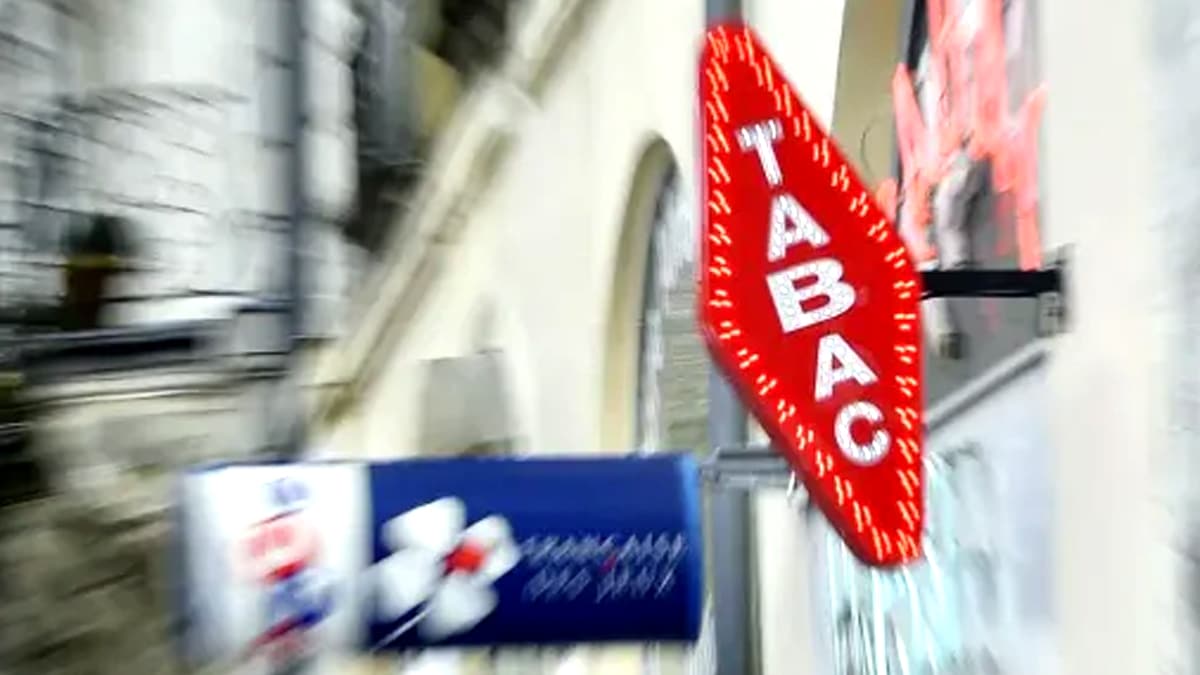 Ma fiche de paie réelle comme buraliste salariée en zone rurale en 2025 « je fais 10 heures par jour pour 1?400?€, c’est usant