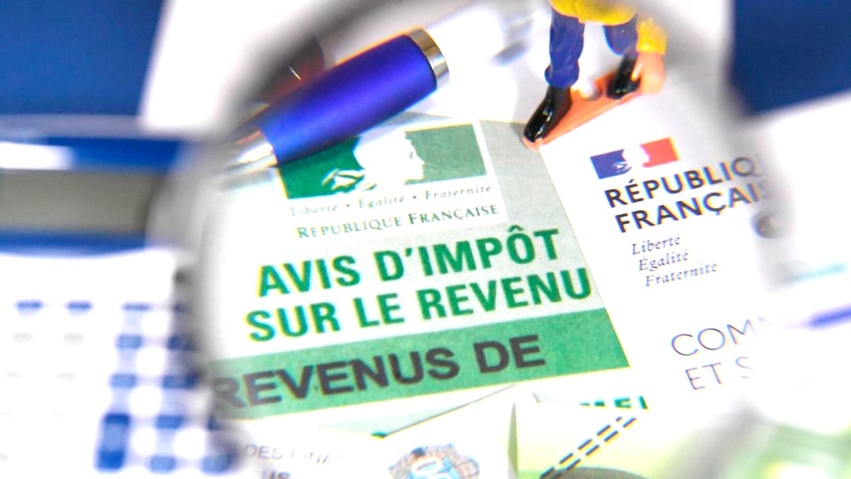 Ma fiche de paie réelle comme assistante maternelle agréée avec 2 enfants en 2025 “je gagne 940€ net en travaillant 10 heures par jour”