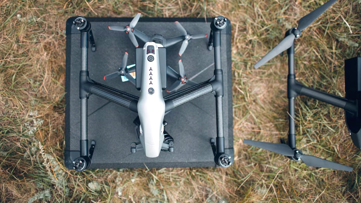 Un drone équipé de projecteurs utilisé dans une forêt a provoqué la panique chez les animaux “l’ONF parle d’un comportement irresponsable”