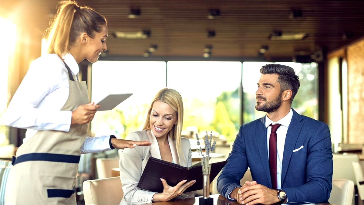 Ceux qui ont travaillé dans les hôtels, cafés et restaurants entre 1986 et 1999 peuvent faire valoir des droits oubliés à la retraite complémentaire avant fin septembre
