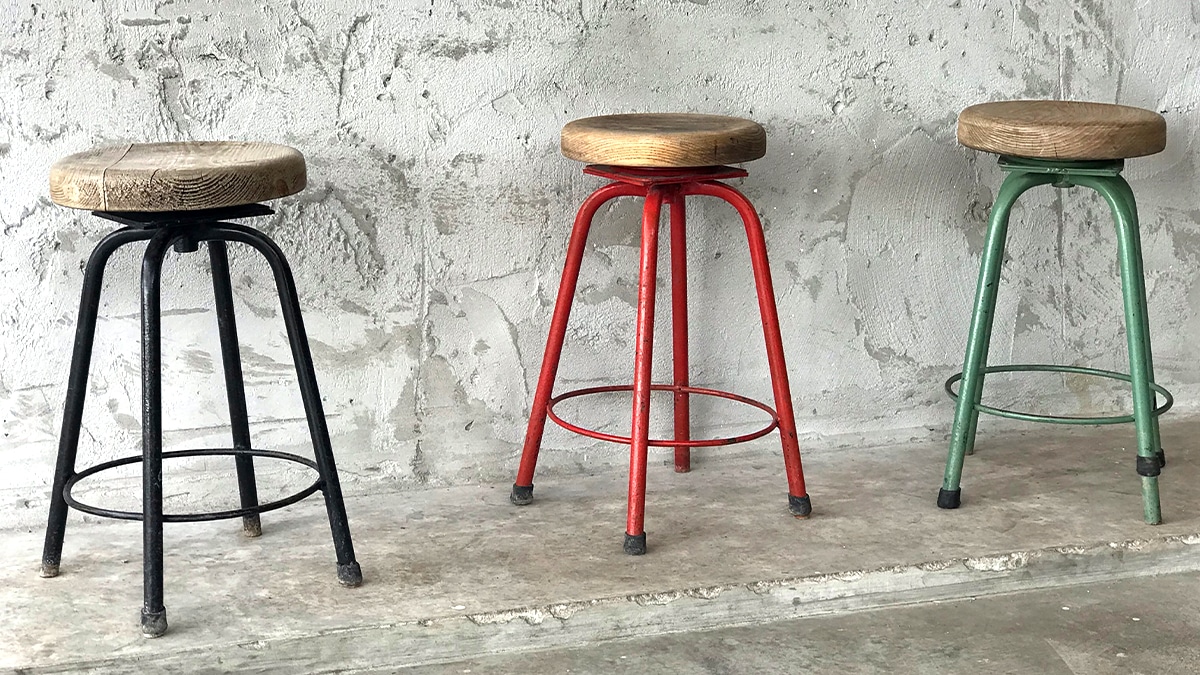 C’était un simple tabouret abandonné dans la cave, il cachait une trappe menant à un abri construit en 1941