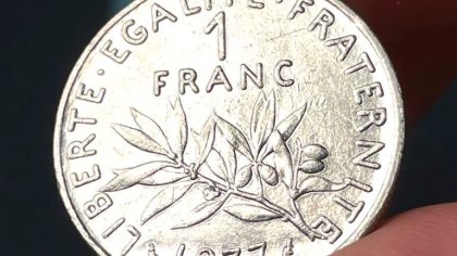 “Je l’avais dans mon porte-monnaie depuis des années”?: une pièce de 1 franc vaut aujourd’hui plus de 9000 € selon un collectionneur averti
