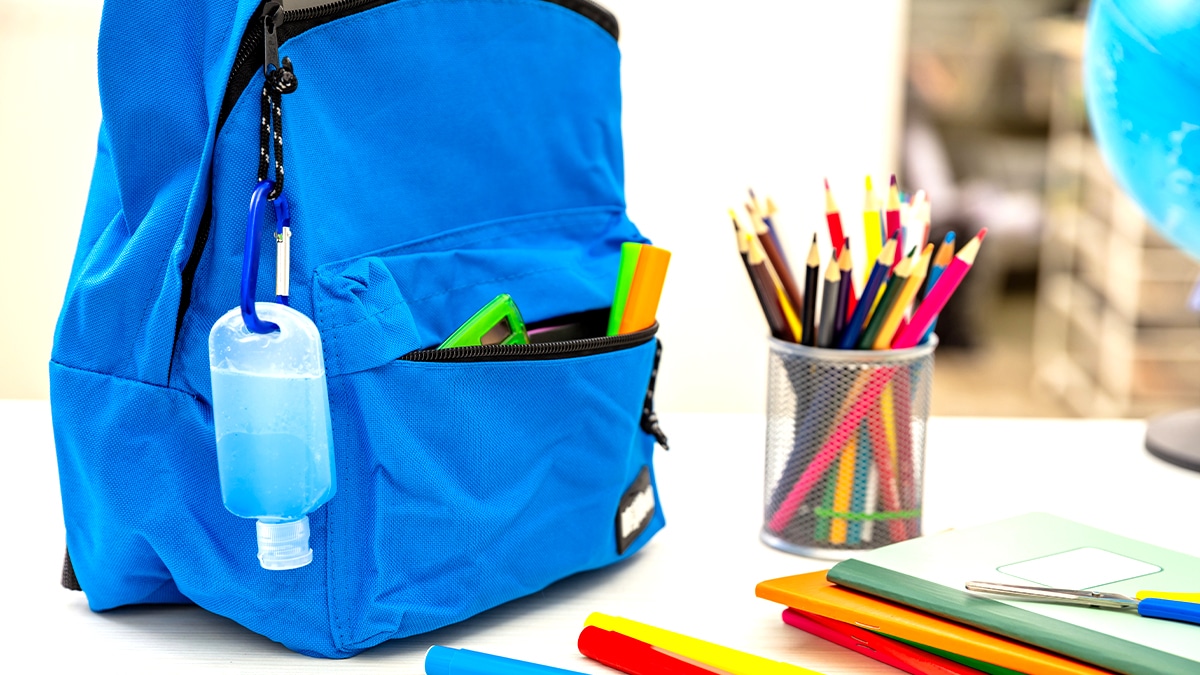 “Un simple ticket de caisse ne suffira plus” prévient la CAF alors que, dès le 9 juillet, les familles devront fournir une preuve détaillée de leurs achats de fournitures scolaires pour accéder à l’allocation de rentrée