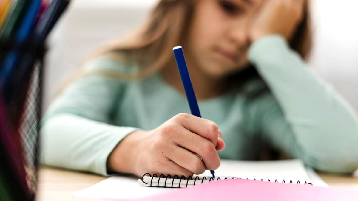 Une punition de 3 jours sans récréation infligée pour un oubli de cahier “ma fille en a pleuré tout le week-end”