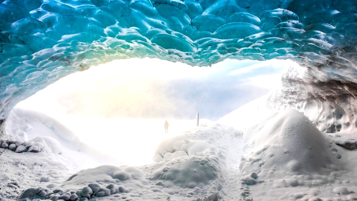 Ce glacier souterrain redécouvert par un spéléologue sert désormais de réserve de fraîcheur pour une micro-centrale
