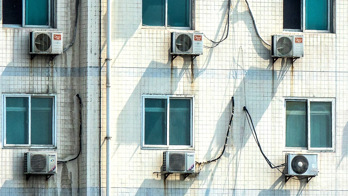 Ceux qui posent des climatiseurs dans des bâtiments classés sans autorisation peuvent être sanctionnés pour atteinte au patrimoine