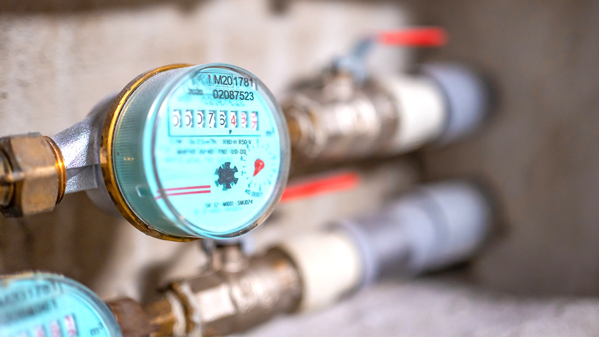 Ceux qui modifient leur compteur d’eau pour alimenter une climatisation extérieure s’exposent à des sanctions lourdes