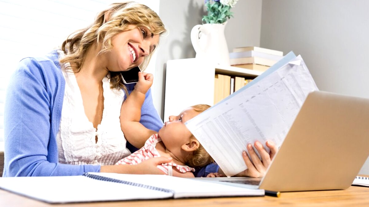 “On ne savait pas qu’on devait prévenir” expliquent ces parents partis à l’étranger tout en touchant la PAJE pendant 8 mois