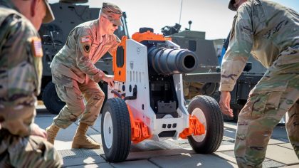 Ce moment va changer la face de la guerre moderne" un canon électromagnétique portable américain entre en service opérationnel dès août 2025